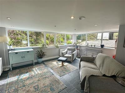 SUN LOUNGE/RECEPTION ROOM